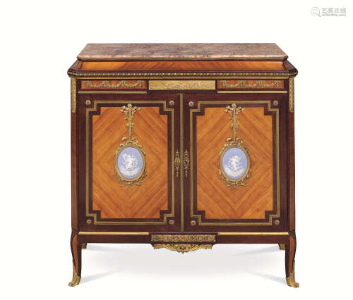 约1890年 法国珍稀木材薄板贴面瓷匾装饰边柜