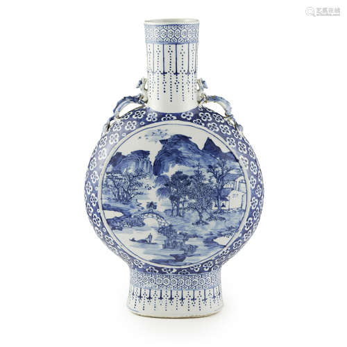 BLUE AND WHITE 'LANDSCAPE' MOON FLASK