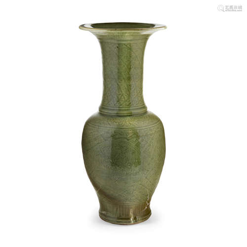 CLEADON GLAZED PHOENIX-TAIL VASE