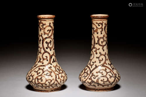 PAIR OF JIZHOU WARE VASES