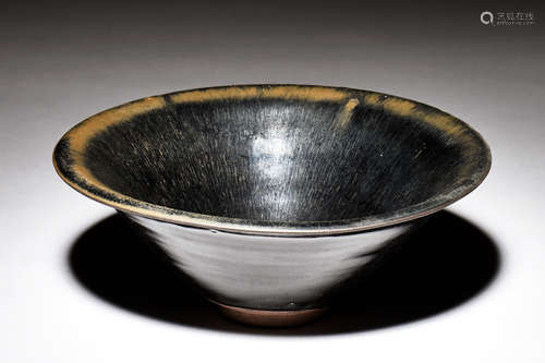 BLACK GLAZED CONICAL BOWL