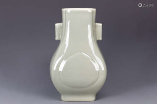 CELADON GLAZED VASE WITH LUG HANDLES