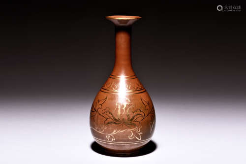 YIDING WARE BROWN GLAZED AND GILT 'FLOWERS' VASE