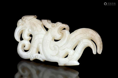 JADE CARVED 'DRAGON AND PHOENIX' PENDANT