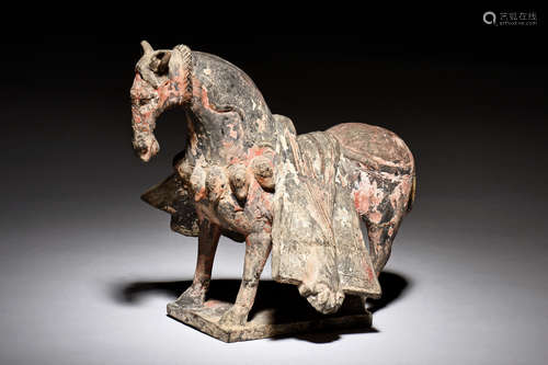 POTTERY AND PAINTED WAR HORSE FIGURE