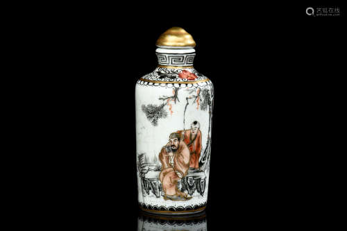 GRISAILLE PAINTED SNUFF BOTTLE