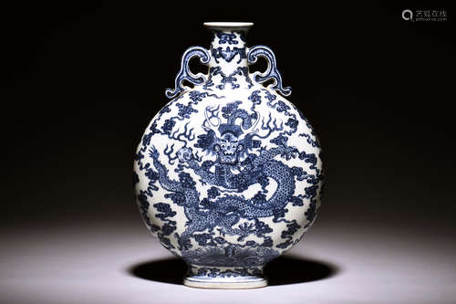 BLUE AND WHITE 'DRAGON' MOON FLASK