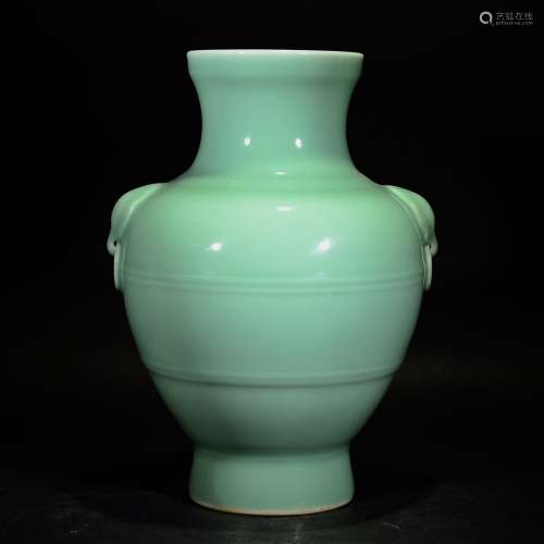 Qianlong MARK, A Celadon Glazed Vase
