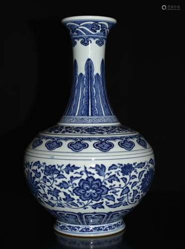 A Blue And White Vase