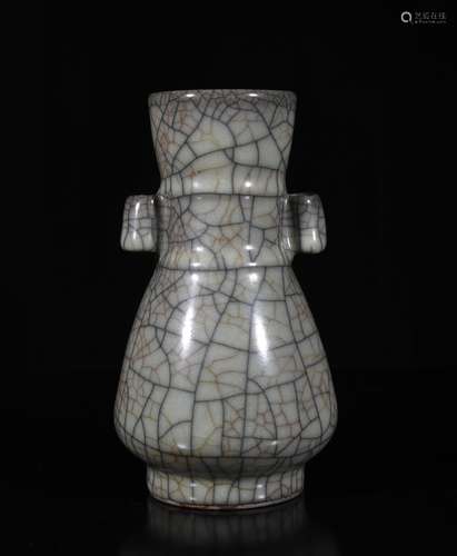 A Ge Ware Vase