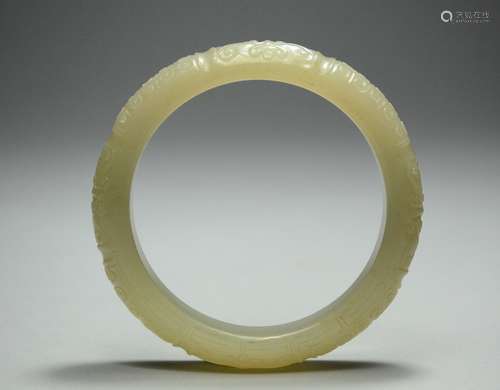 A Hetian Jade Carved Bracelet