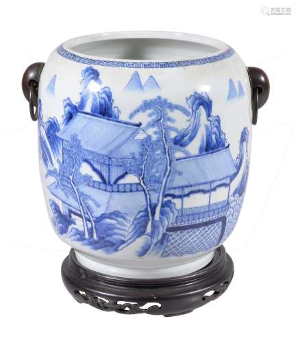 A Chinese blue and white vase, Qing Dynasty