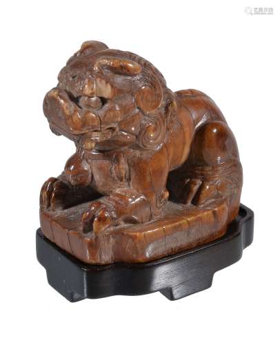 Ω A Chinese carved ivory Buddhist lion seal or carving
