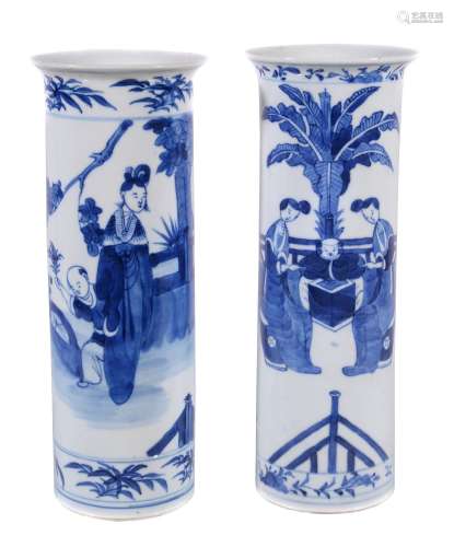 Two similar Chinese blue and white vases, late 19th century