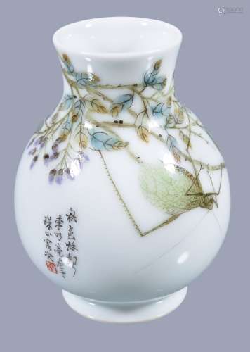 A small Chinese porcelain 'praying mantis' vase