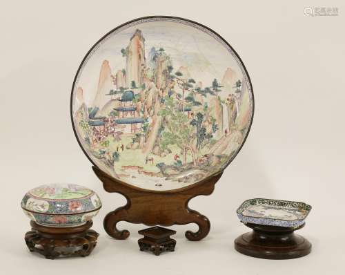 A Chinese Canton enamelled plate,  Qianlong or later, of circular form, painted with figures ...