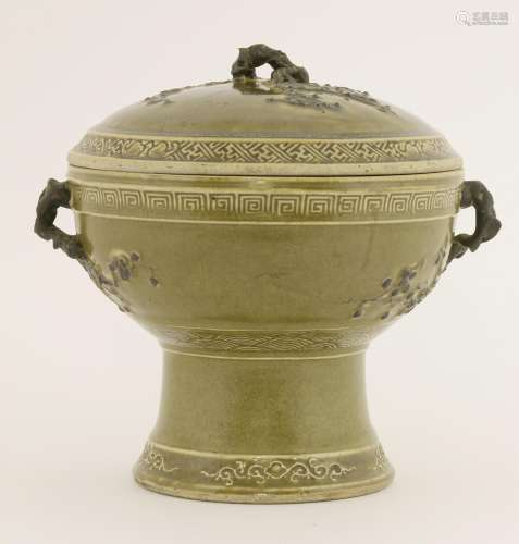 A Chinese food vessel and cover, dou, Guangxu (1875-1908), in the archaic bronze form, a circular ...