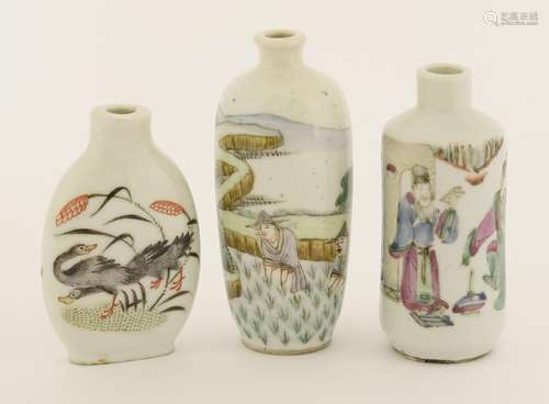 Three Chinese snuff bottles, early 20th century, painted with figures or birds, 8.7 to 6.7cm (3)