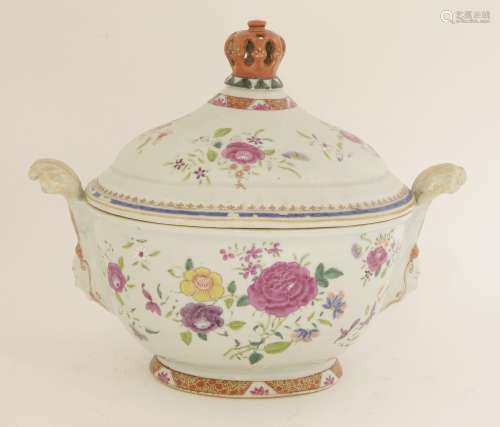 A Chinese export famille rose tureen and cover, Qianlong (1736-1795), of compagnie des Indes ...