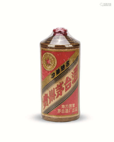 1968年 贵州酱瓶茅台酒（短口木塞）