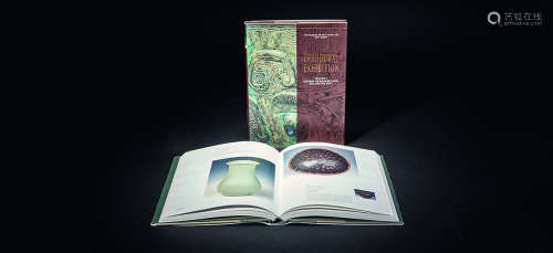 东亚博物馆藏古中国艺术品（青铜器，玉器，古画） 2册全