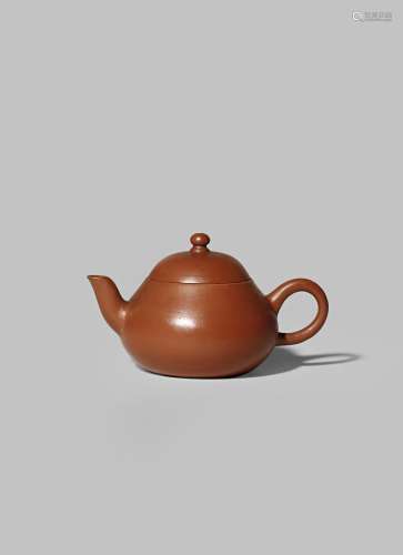 A SMALL CHINESE YIXING TEAPOT AND COVER FOUR CHARACTER JIAQING MARK AND OF THE PERIOD 1796-1820