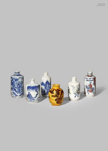 SIX CHINESE PORCELAIN SNUFF BOTTLES QING DYNASTY Four painted in underglaze blue and red, one blue