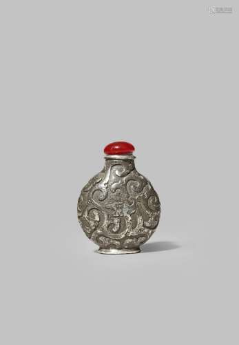 A CHINESE PEWTER 'CHILONG DRAGON' SNUFF BOTTLE QIANLONG 1736-95 Heavily cast with a stylised