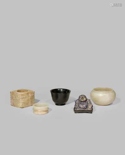 FIVE CHINESE HARDSTONE CARVINGS QING DYNASTY AND EARLIER Comprising: an archaistic chicken bone jade