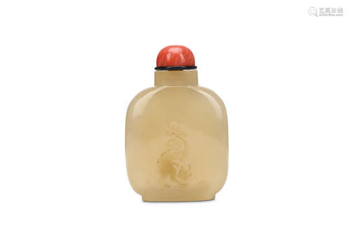 A CHINESE CARVED SILHOUETTE AGATE SNUFF BOTTLE. Qing Dynasty. Of rounded-square shape, carved