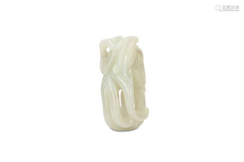 A CHINESE JADE CARVING OF A FINGER CITRON. Qing Dynasty, 18th Century. 7cm long. 清十八世紀   清玉雕佛手柑