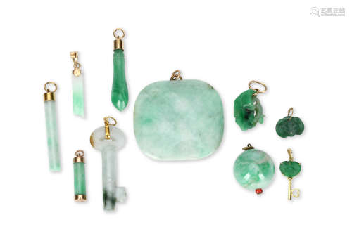 A COLLECTION OF CHINESE JADEITE JEWELLERY. Comprising various pendants including a carving of ‘