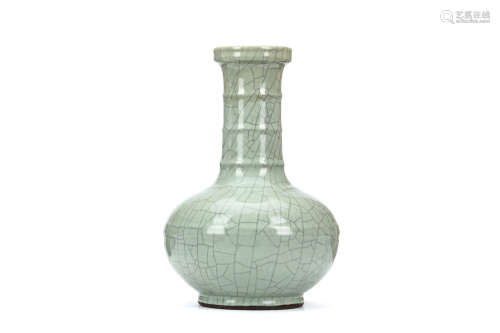 A CHINESE 'GUAN'-TYPE VASE. Qing Dynasty, Yongzheng era, or later. The slightly compressed bulbous