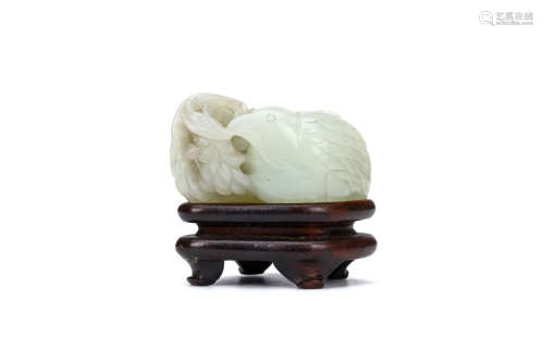 A CHINESE WHITE JADE BIRD GROUP CARVING. Qing Dynasty, 18th Century. Carved to depict two birds