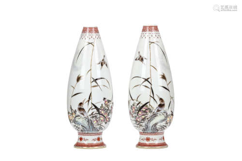 A PAIR OF CHINESE FAMILLE ROSE ‘BIRD AND FLOWERS’ VASES. Signed Zhang Songtao (1926 - 1994), dated