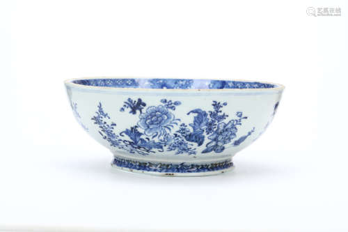 A CHINESE UNRECORDED BLUE AND WHITE OPEN BOWL. Qing Dynasty, Qianlong era. With deeply rounded and a