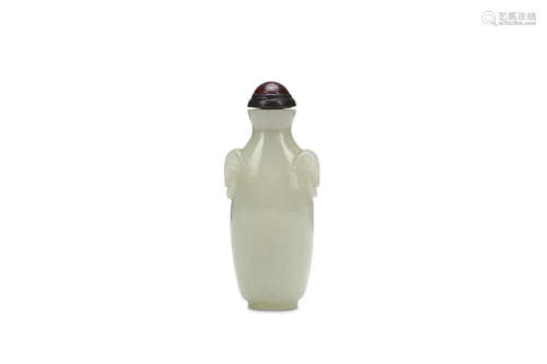 A CHINESE WHITE JADE SNUFF BOTTLE. Qing Dynasty. Stopper. 7.7cm H. 清   白玉雕鼻煙壺