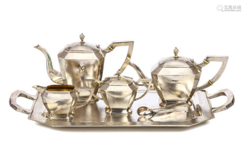 A CHINESE FIVE PIECE EXPORT SILVER TEA SET. Republican era, circa 1930. Comprising of teapot and