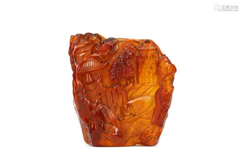 A CHINESE AMBER CARVING OF A WATERY LANDSCAPE. Qing Dynasty. 93g, 8cm H. 清   琥珀雕山水擺件