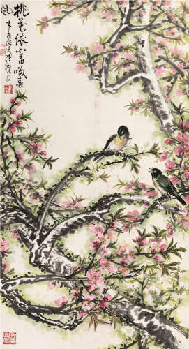 陆抑非（1908～1997） 1981年作 桃花依旧笑春风 立轴 设色纸本