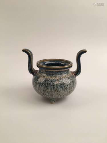 Chinese Porcelain Incense Burner with Qianlong Mark