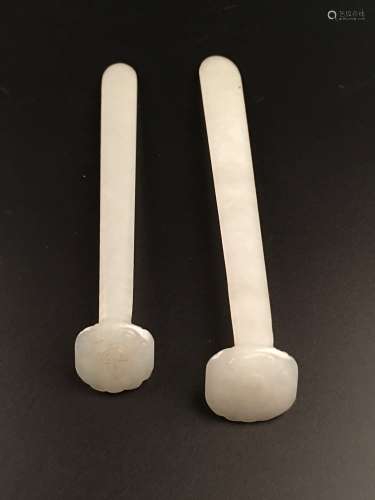 A Pair Chinese Qing Dynasty White Jade Hair Pin