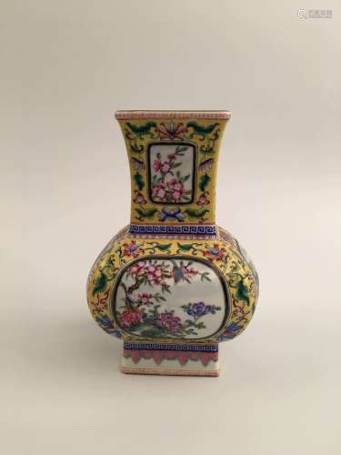 Chinese Famille Rose Porcelain Vase with Yongzheng Mark