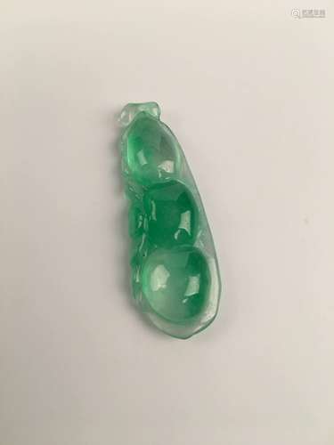 Chinese Green Jadeite Pendant