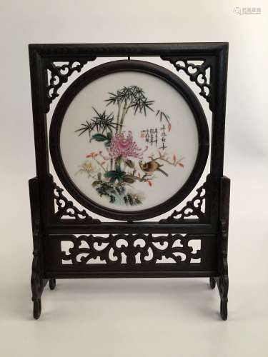 Chinese Famille Rose Table Screen