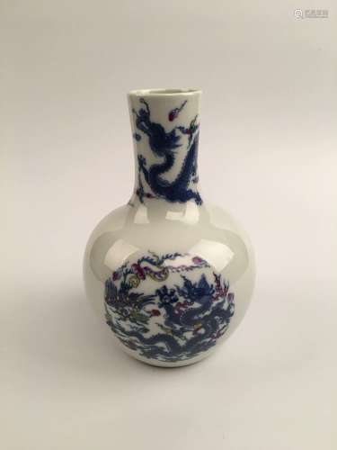 Chinese Dragon Porcelain  Vase with Yongzheng Mark