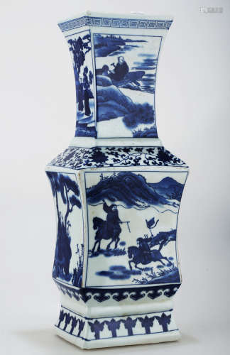 A BLUE AND WHITE PORCELAIN SQUARE VASE. THE BASE MARKED WITH QING DYNASTY DA QING YONG ZHENG NIAN ZHI BLUE SIX-CHARACTER.C253.