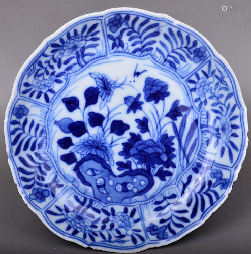 A BLUE AND WHITE PORCELAIN DISH.C077.
