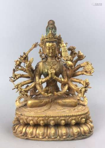 A GILT-BRONZE FIGUR OF `THOUGHSAND ARMS` GUANYIN