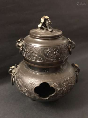 Qing D., A Bronze Cookpot